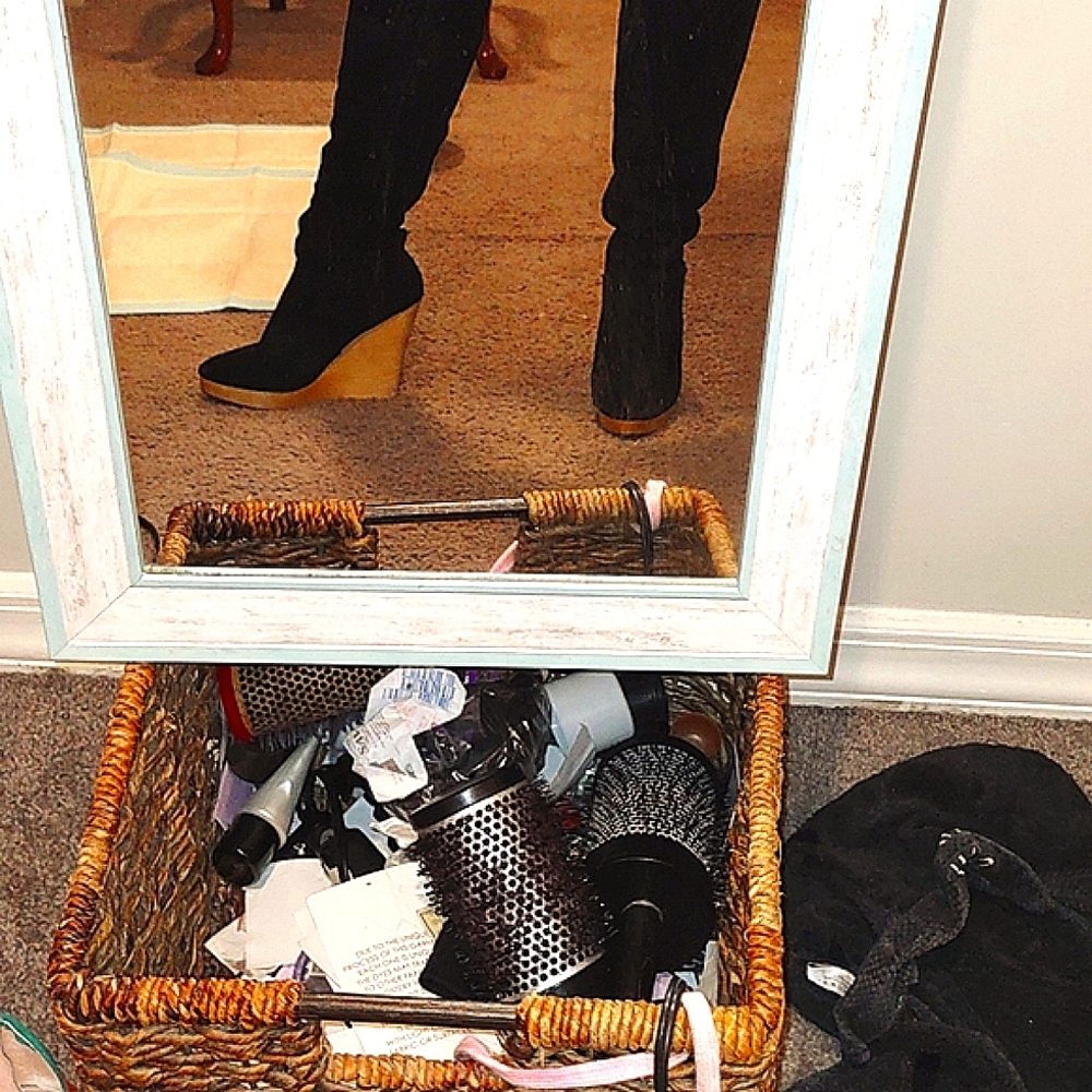 👠🥿👢100%SUEDE/GORGEOUS PLATFORM BOOTS. NVR WRN👠👠👠LIKE NEW SZ8 RUN SM. 💓💓